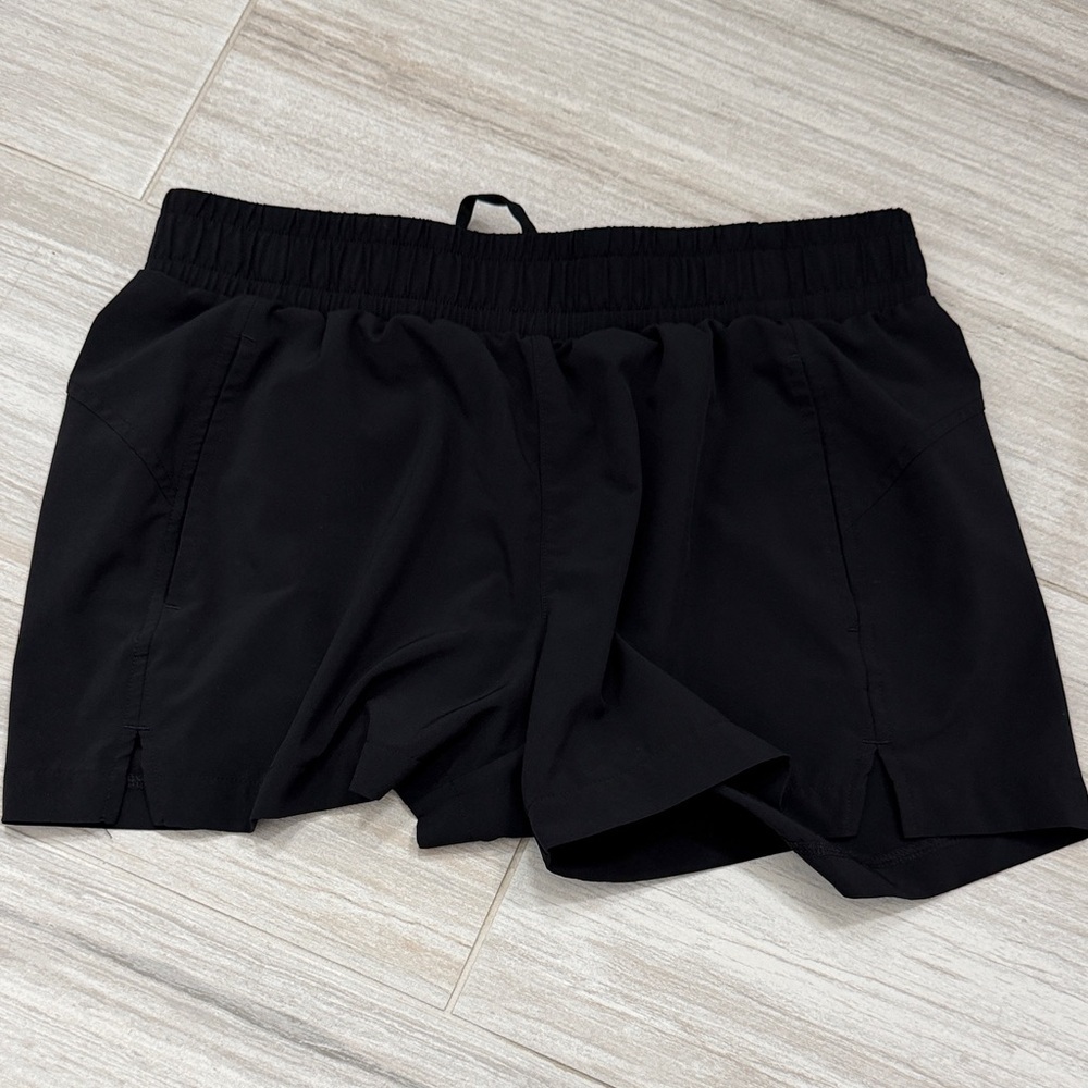 Z by Zella Black Athletic Shorts medium running pockets drawstring comfortable